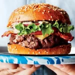 Menikmati Menu Burger Terenak di Indonesia